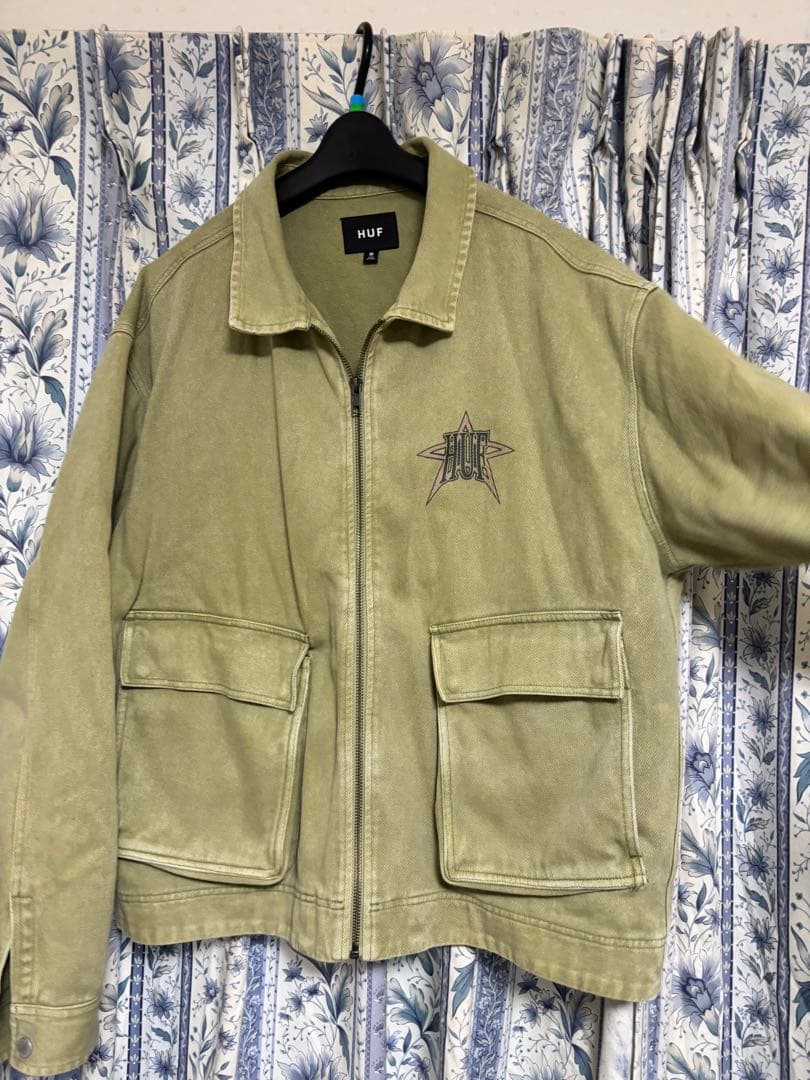 HUF グリーン　ジップアップジャケット HUF（ハフ） ブルゾン アウター HUF SET MEGABLAST SHOP JACKET メンズ