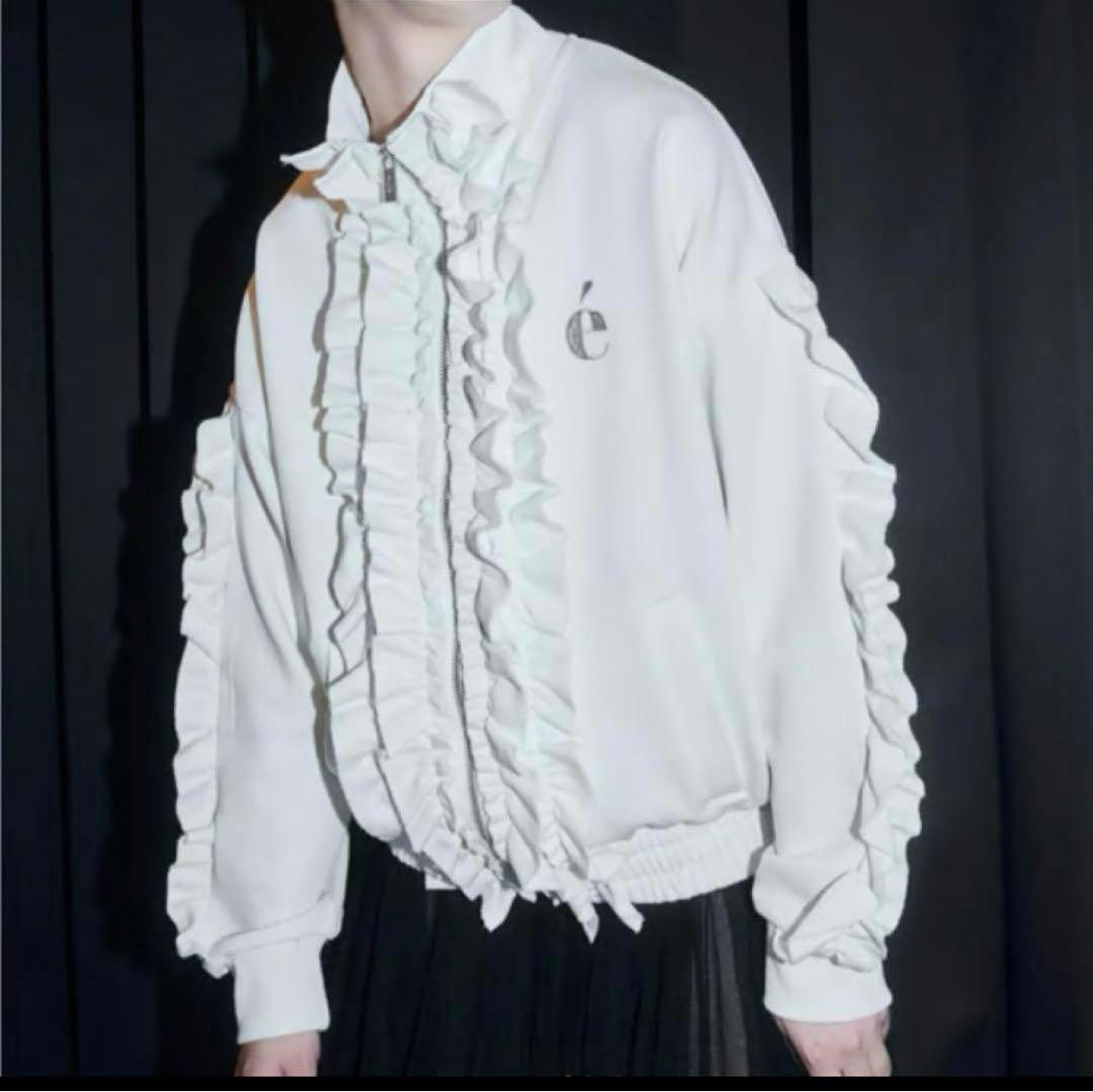 épine‪‪ é frill zip sweat blouson - メルカリ‬‬