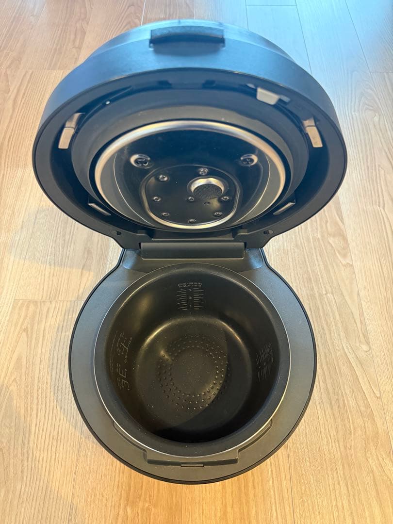 ジャンク品】 パナソニック ビストロ炊飯器 5.5合 SR-V10BA