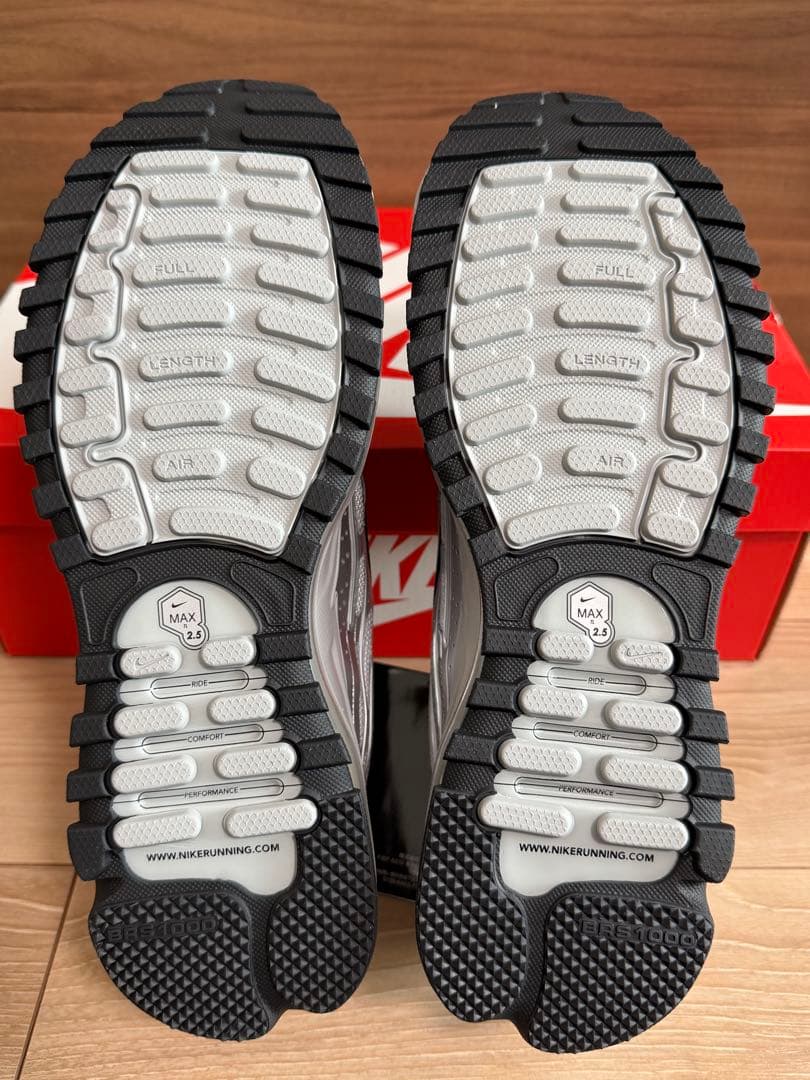 【新品未使用品】NIKEエアーマックスTL2.5 HM8818 -001