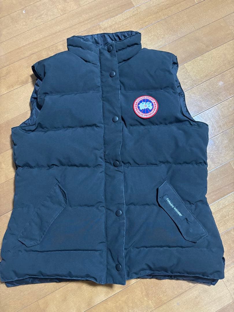   FREESTYLE VEST Lサイズ　ダウンベスト CANADA GOOSE - CANADA GOOSE / カナダグース | FREESTYLE VEST フリー