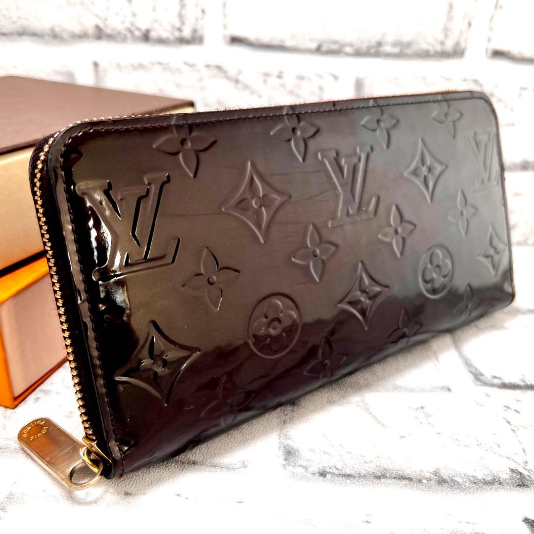 【極美品】 ルイヴィトン ヴェルニ アマラント ジッピーウォレット M93522 ルイヴィトンジッピーウォレット 旧型 14125 アマラント レディース