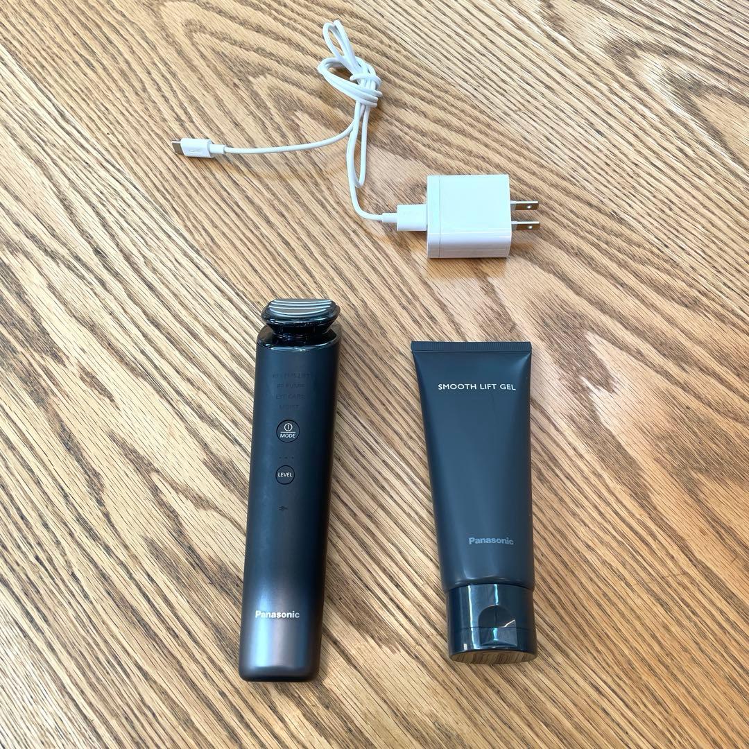 Panasonic リフトケア★美顔器 バイタリフト RF EH-SR85 概要 リフトケア美顔器 バイタリフト RF EH-SR85 | フェイスケア