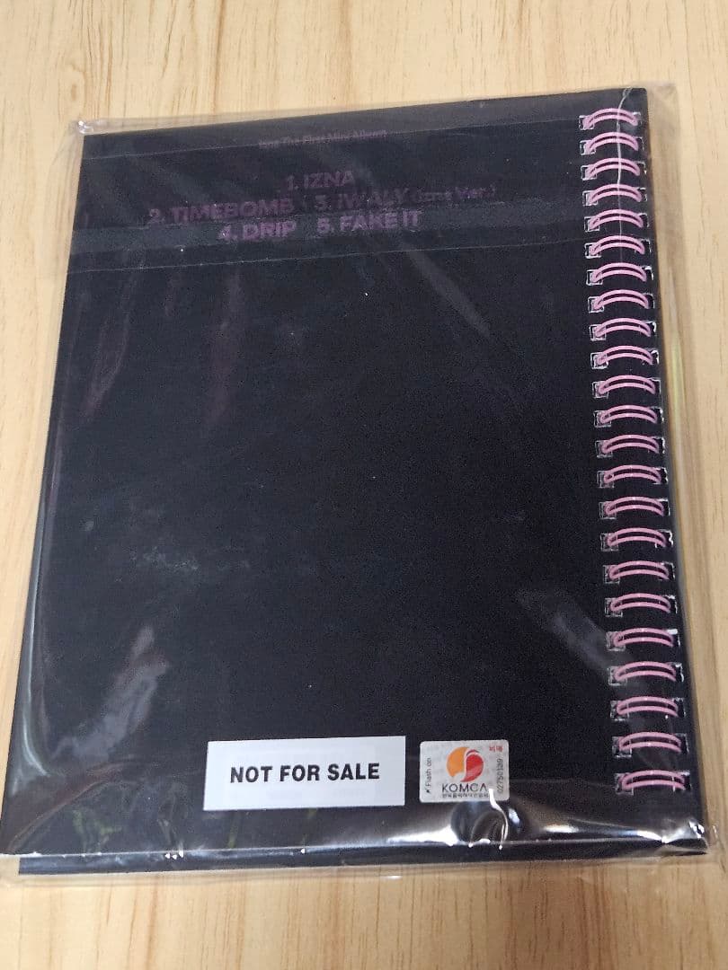 未開封】KCON 当選品 izna メンバー 直筆サイン入りCD 『N/a』 - メルカリ
