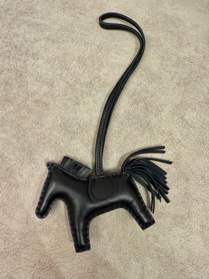 美品　エルメス　ロデオ　ソーブラック　チャーム HERMES エルメス バッグチャーム ロデオ PM ソーブラック SO BLACK 黒