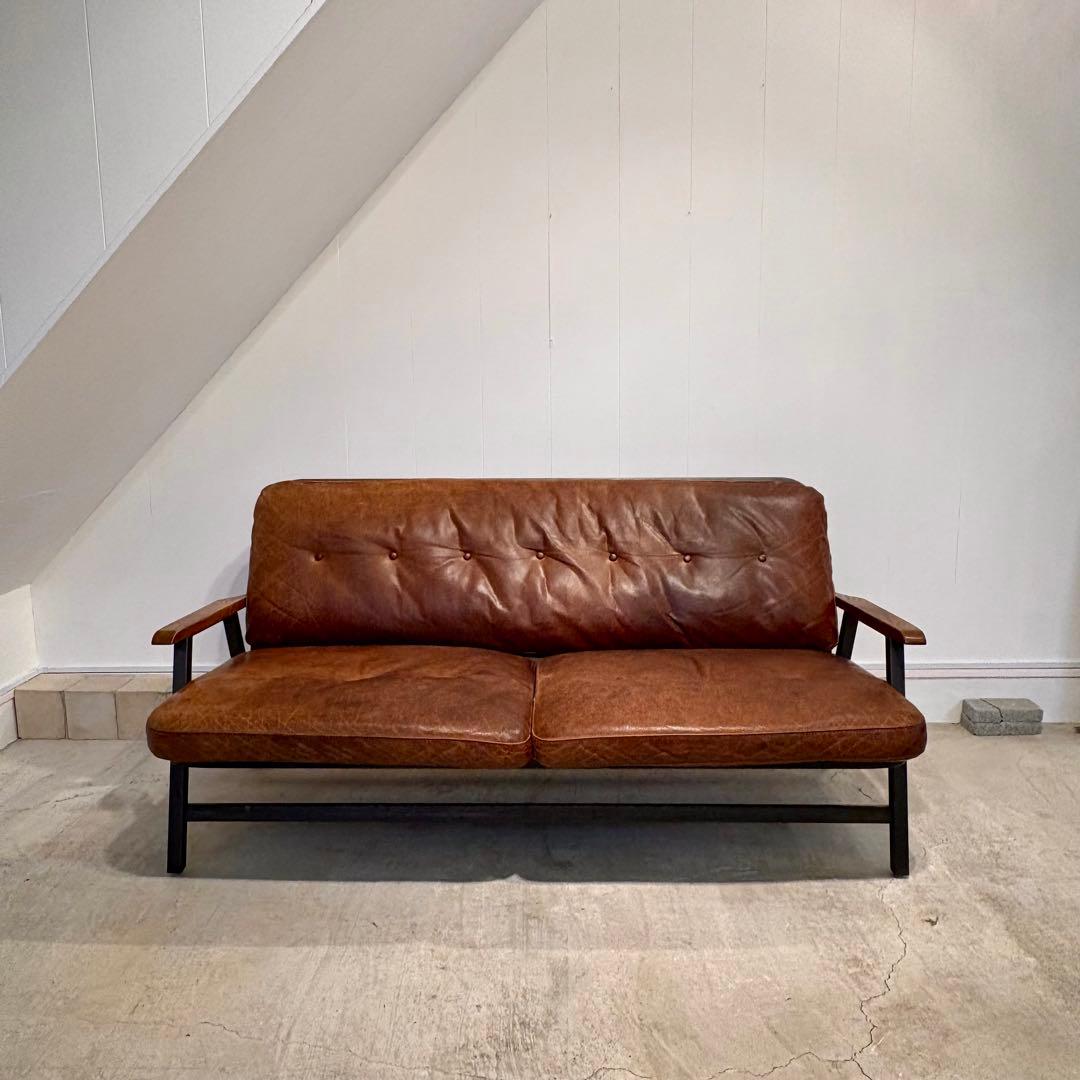 2人掛け・3人掛けソファ ACME Furniture GRANDVIEW GRANDVIEW SOFA】ACME Furniture(アクメファニチャー)の二人掛けソファ