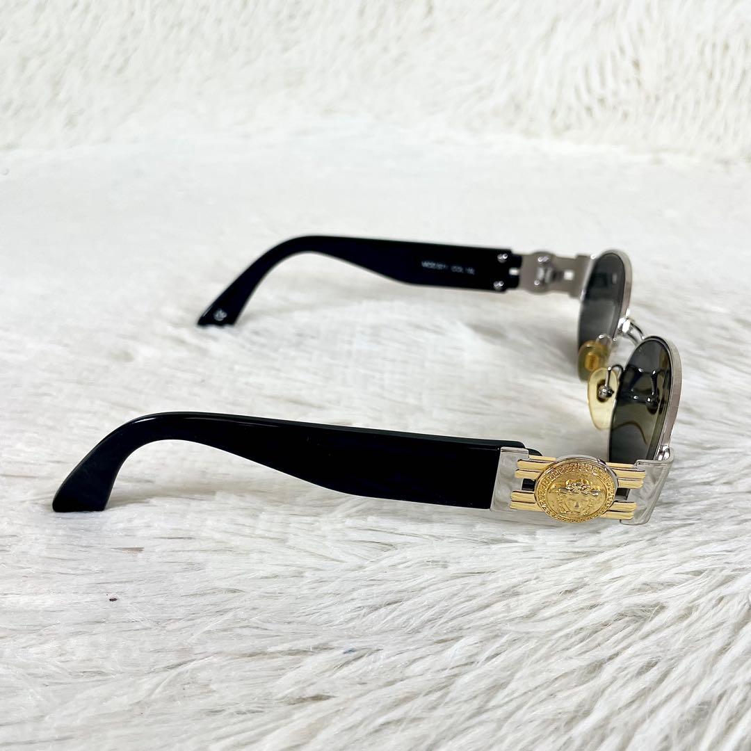 美品 GIANNI VERSACE MOD.S71 メデューサ ブラックレンズ - メルカリ