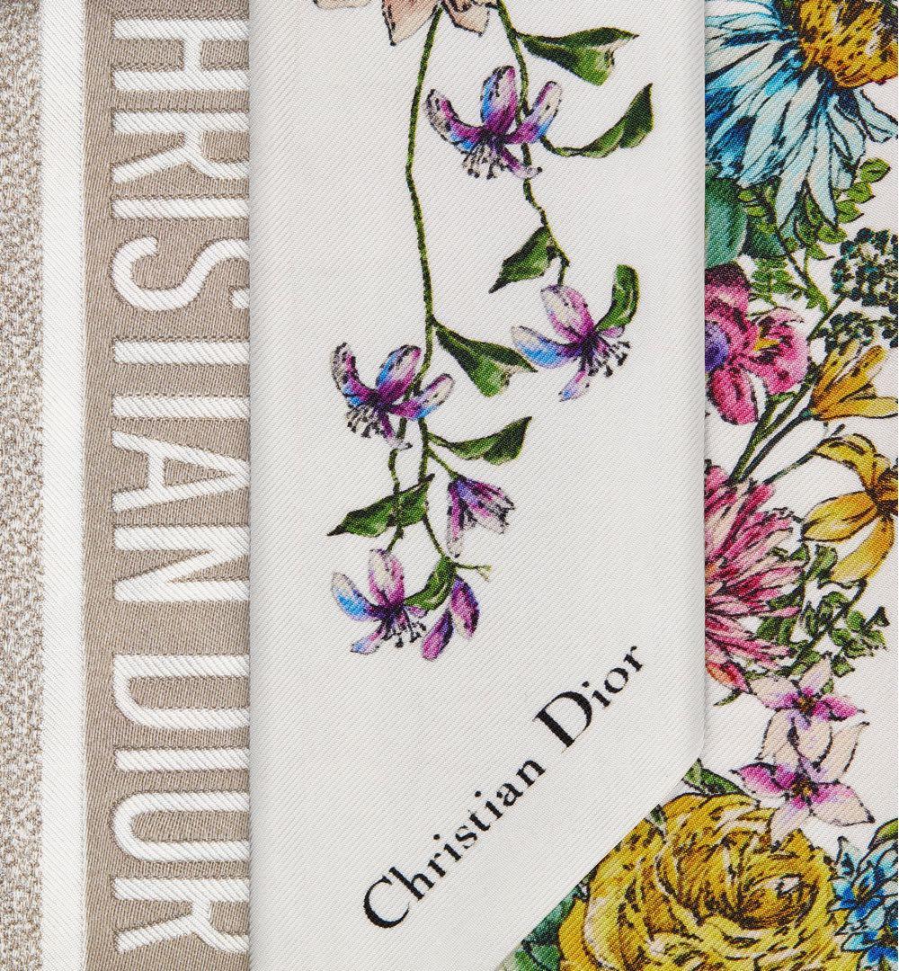 新品未使用 クリスチャン ディオール ミッツァ スカーフ D-floral