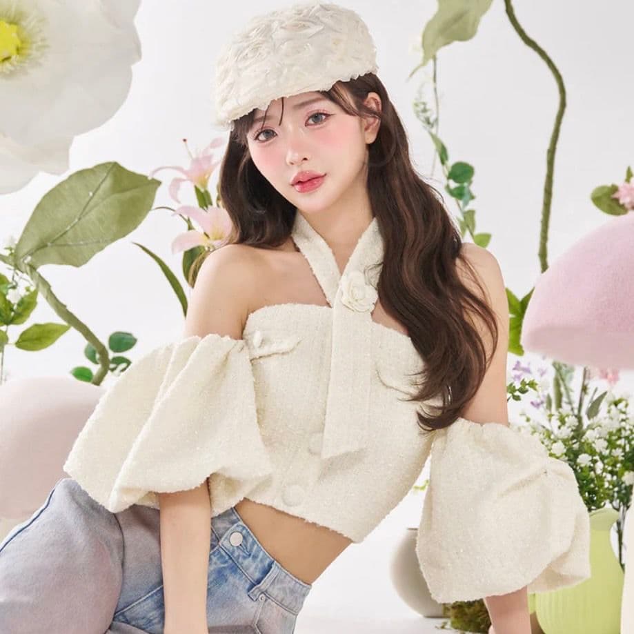 ホルターネックオフショルツイードトップス　WHT ホルターネックオフショルツイードトップス – Darich (ダーリッチ)