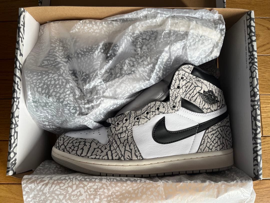 新品ナイキ エアジョーダン1 フライイーズ ブレッド ホワイト トゥ