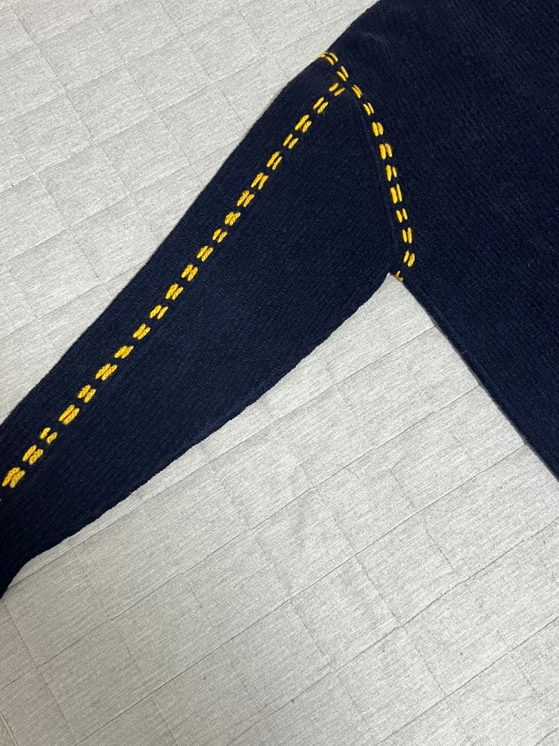 京本大我、吉沢亮着用PHINGERINPG1ステッチニットカーディガンLネイビー