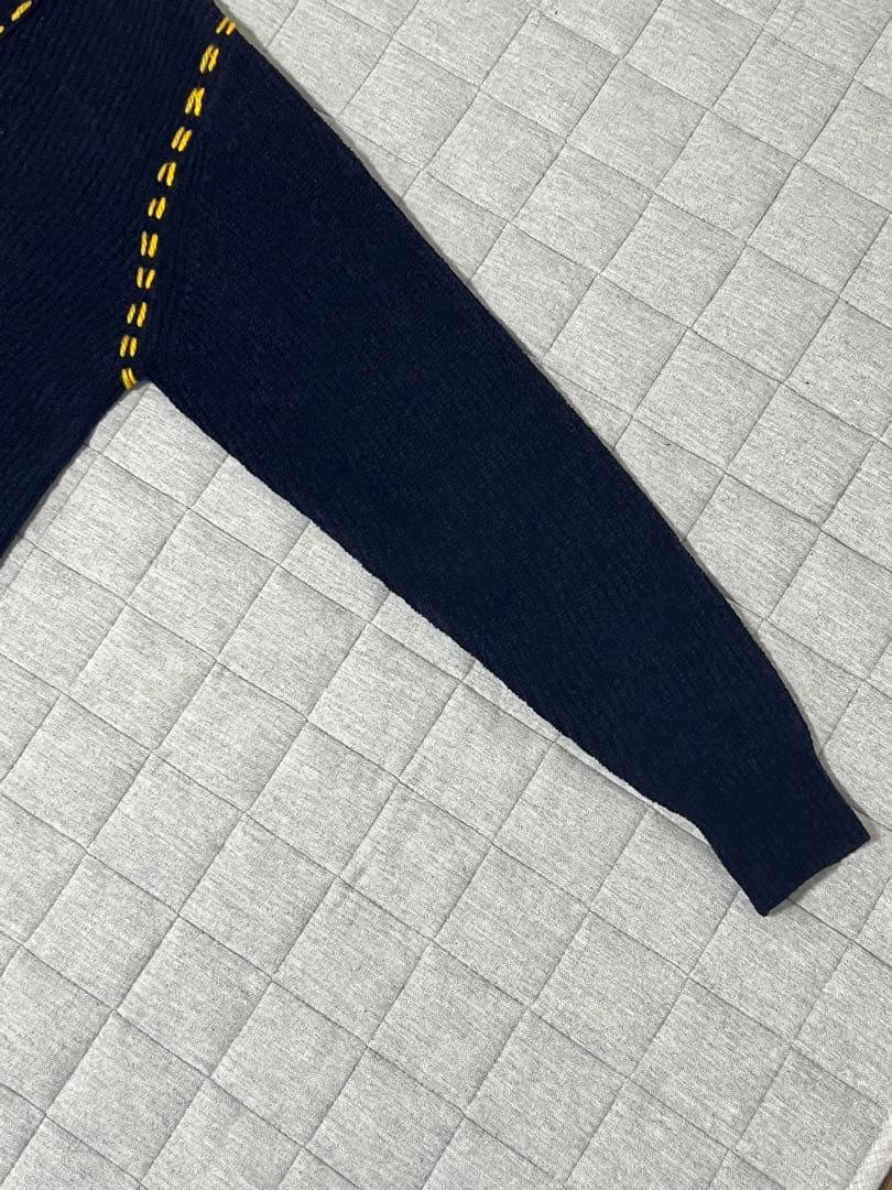 京本大我、吉沢亮着用PHINGERINPG1ステッチニットカーディガンLネイビー