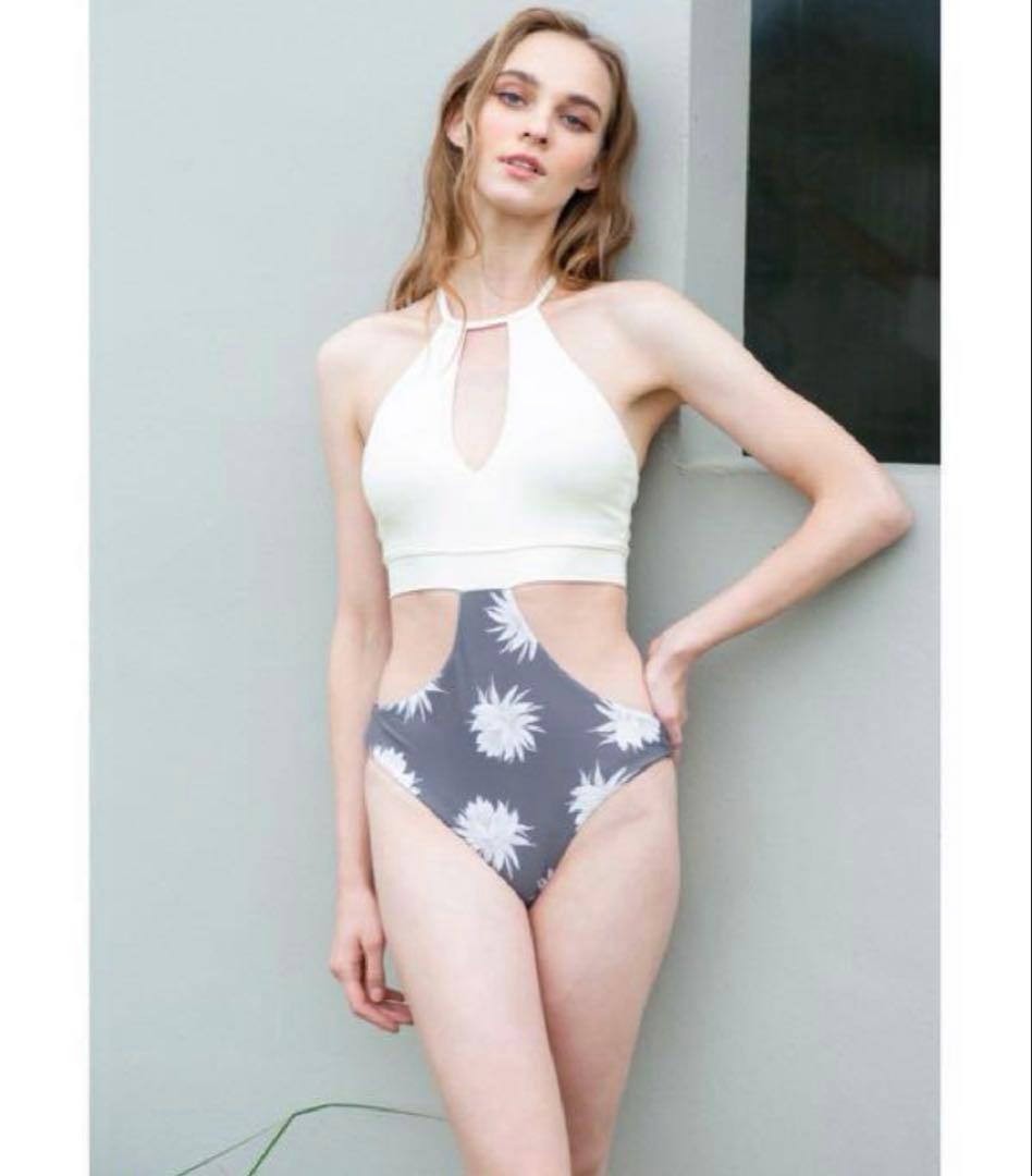 エリカ　ALEXIA STAMワンピース ケイトリン kaitlyn ALEXIA STAM（アリシアスタン）の「【GIANNA 2021 Summer #2 掲載