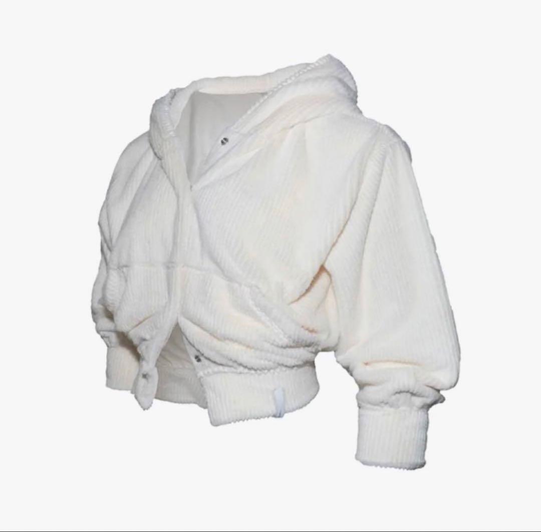 THEREDTHREAD S mid-sleeve hoodie cropped - メルカリ