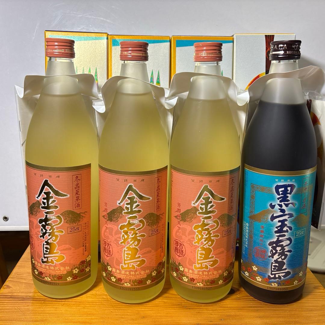 霧島酒造 冬蟲夏草酒 金霧島25度・黒宝霧島チャーガ酒25度 各900ml ４本 Amazon.co.jp: 霧島酒造 金霧島 冬虫夏草酒 25度 720ml 【焼酎