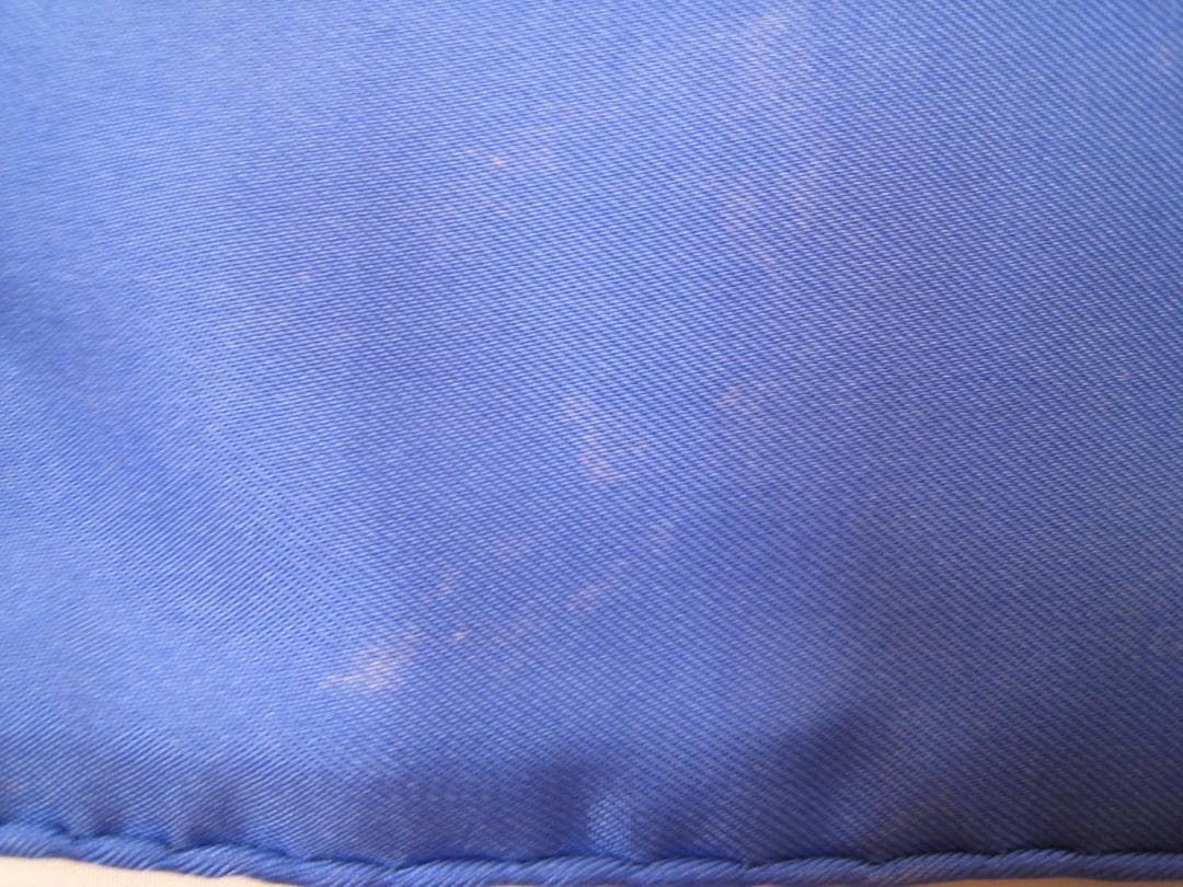 エルメス カレ90 シルクスカーフ 箱付き シミあり スイス購入 - メルカリ