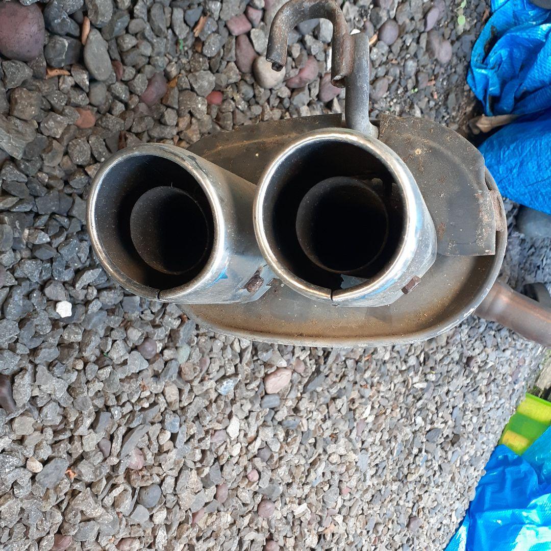 20ソアラ 純正マフラー一式(引取限定のみ！！) - メルカリ