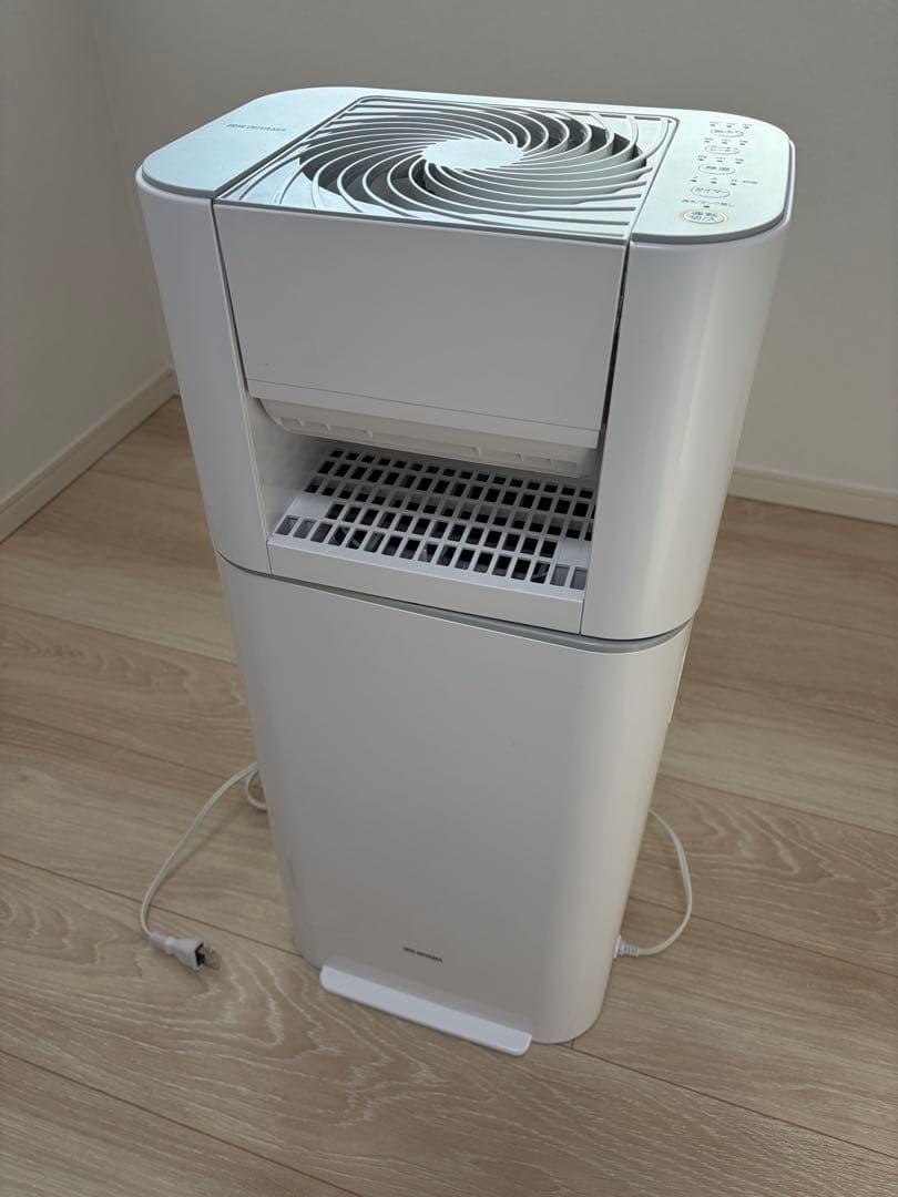 アイリスオーヤマ サーキュレーター衣類乾燥除湿機IJD-I50-WH 説明書付き サーキュレーター衣類乾燥除湿機｜サーキュレーター付き｜除湿機｜季節
