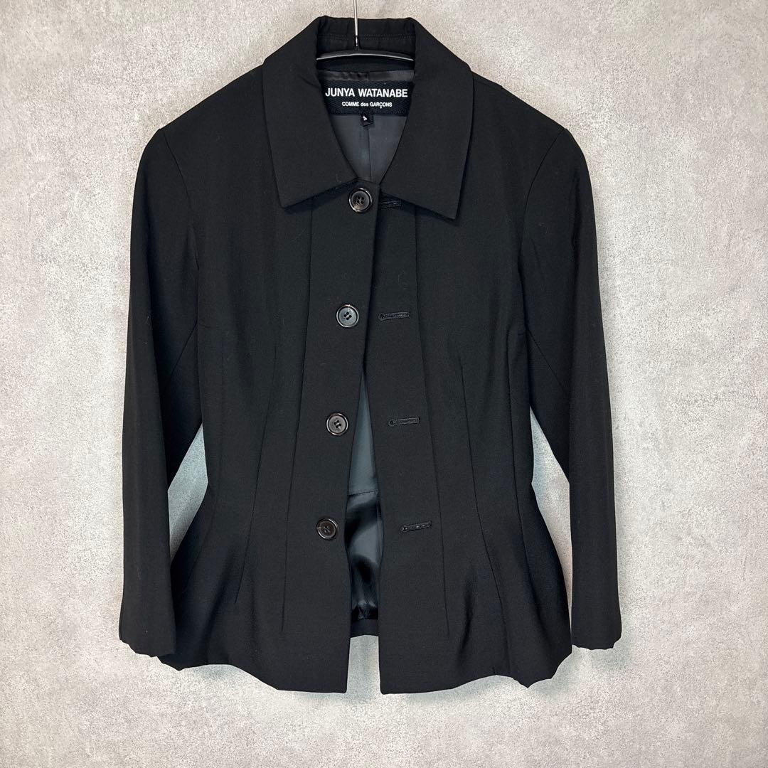 ⠀*r様 JUNYA WATANABE ブラック テーラードジャケット JUNYA WATANABE MAN（ジュンヤワタナベマン）の「『Carhartt』W-NAME