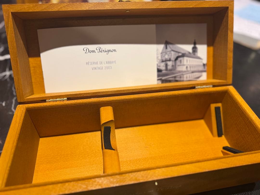 Dom Pérignon ラベイ木箱 ヴィンテージ2003 - メルカリ
