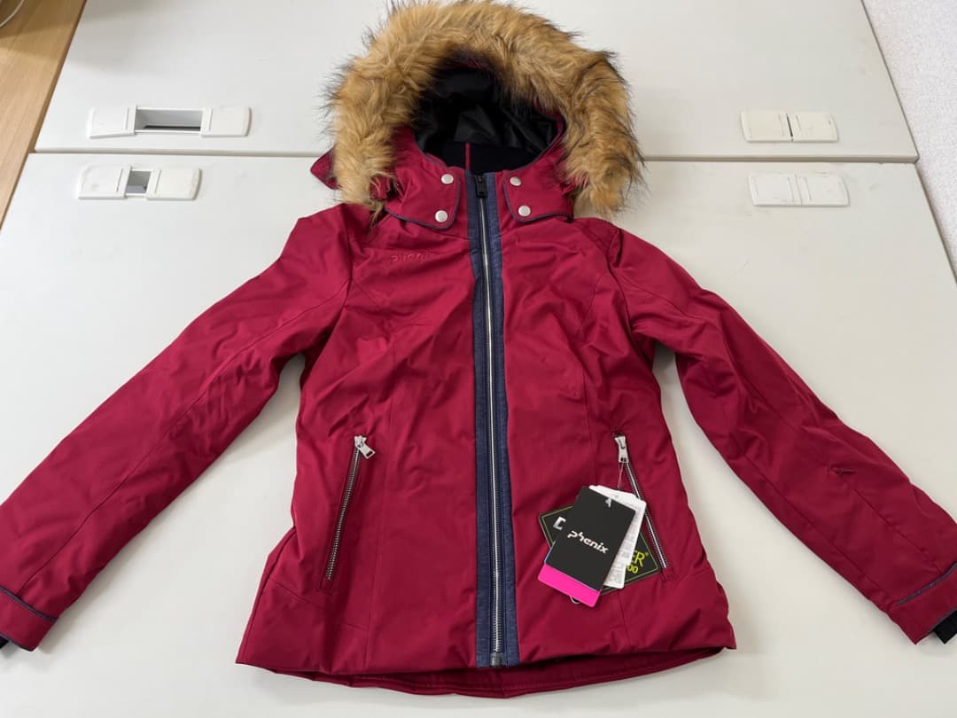 【新品】 phenix　スキーウェア　スノボウェア　レディース　Sサイズ　494 楽天市場】スキーウェア レディース スキージャケット フェニックス