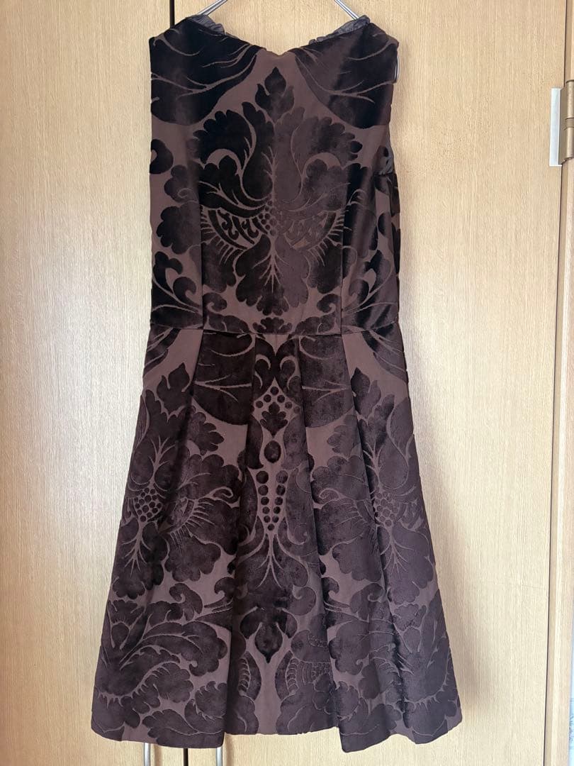 新品未使用タグ付き】miumiuワンピース ベルベット生地 42 定価19万