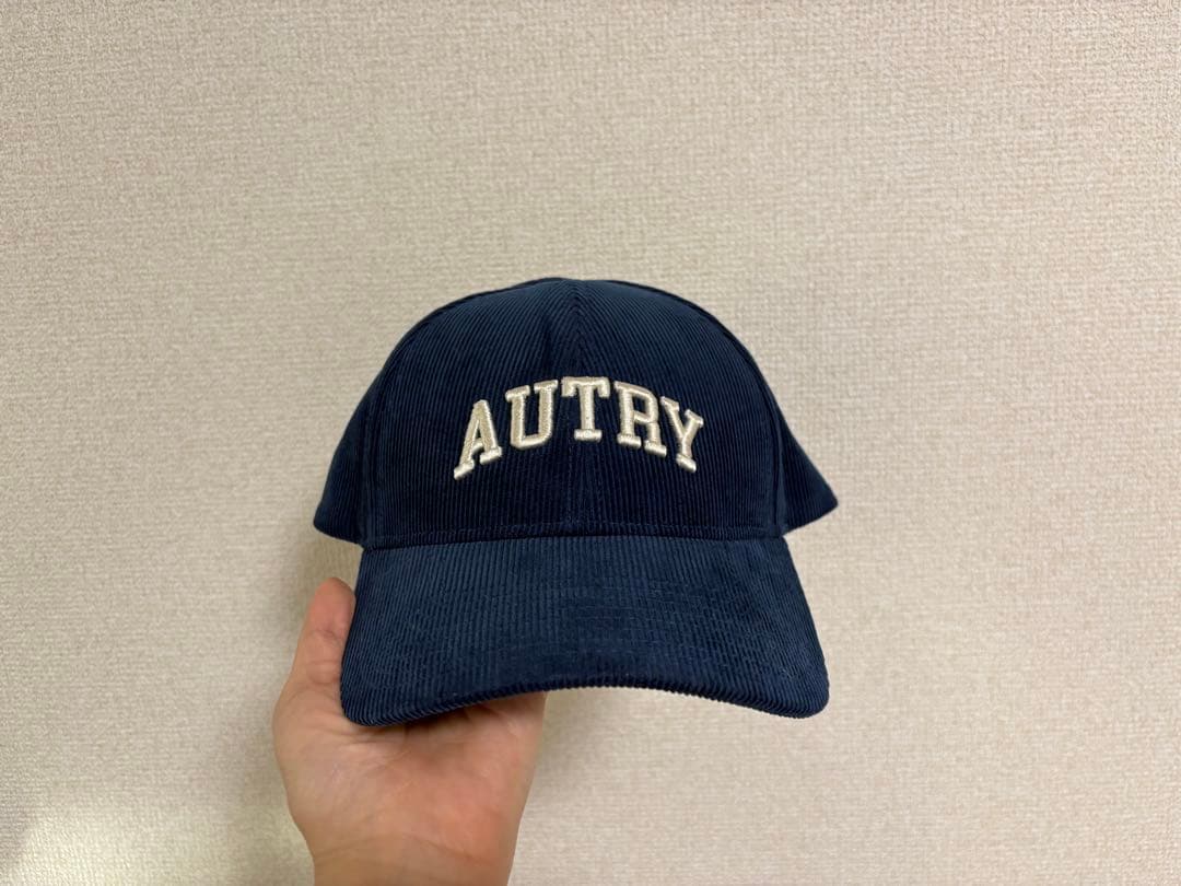 AUTRY ネイビー コーデュロイキャップ Autry コーデュロイ キャップ | ブルー | FARFETCH JP