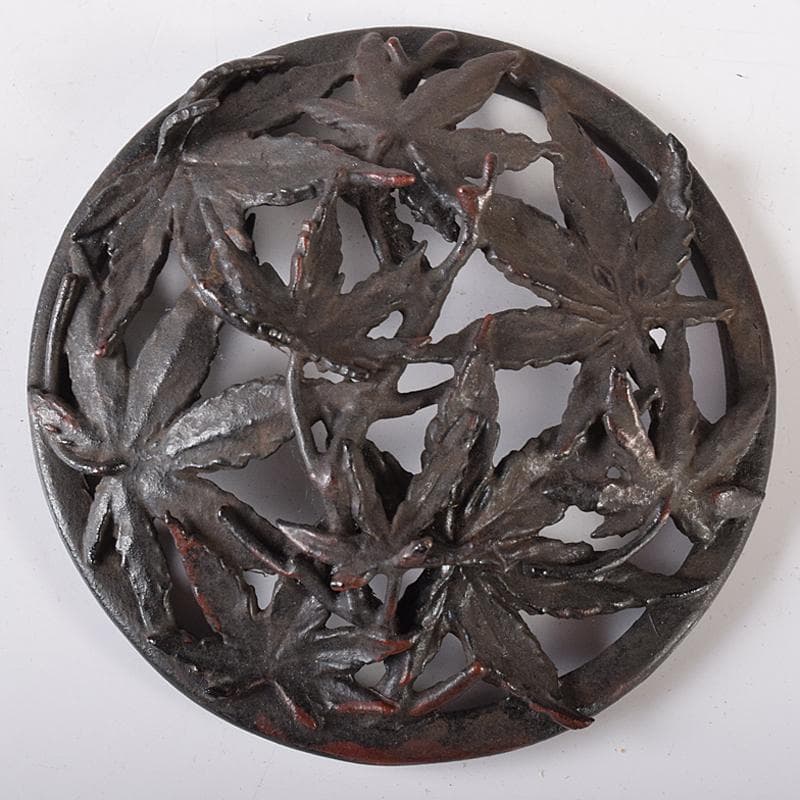 龍ちゃん様専用 古銅 紅葉透かし 三つ足香炉 在銘 約537g D