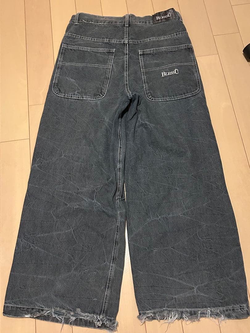 BLESS Ü wrinkle crack baggy denim ネイビー - メルカリ