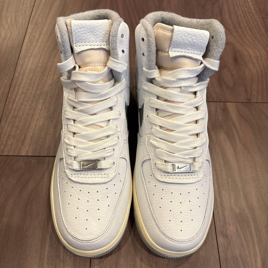 【新品未使用】25.0cm NIKE W AF1 SLOULPT HI