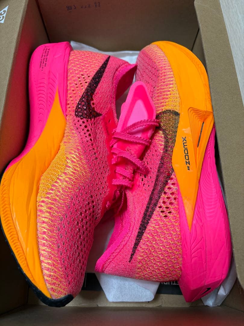 あ*ち様 Nike ZoomX ヴェイパーフライネクスト%3 新品未使用25.5 ナイキ ZOOMX VAPORFLY NEXT%3 ズームX ヴェイパーフライ ネクスト% 3