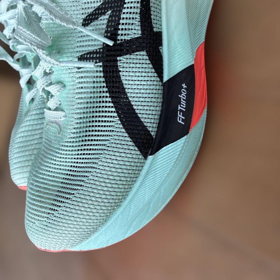 ASICS メタスピードスカイパリ　25.5cm