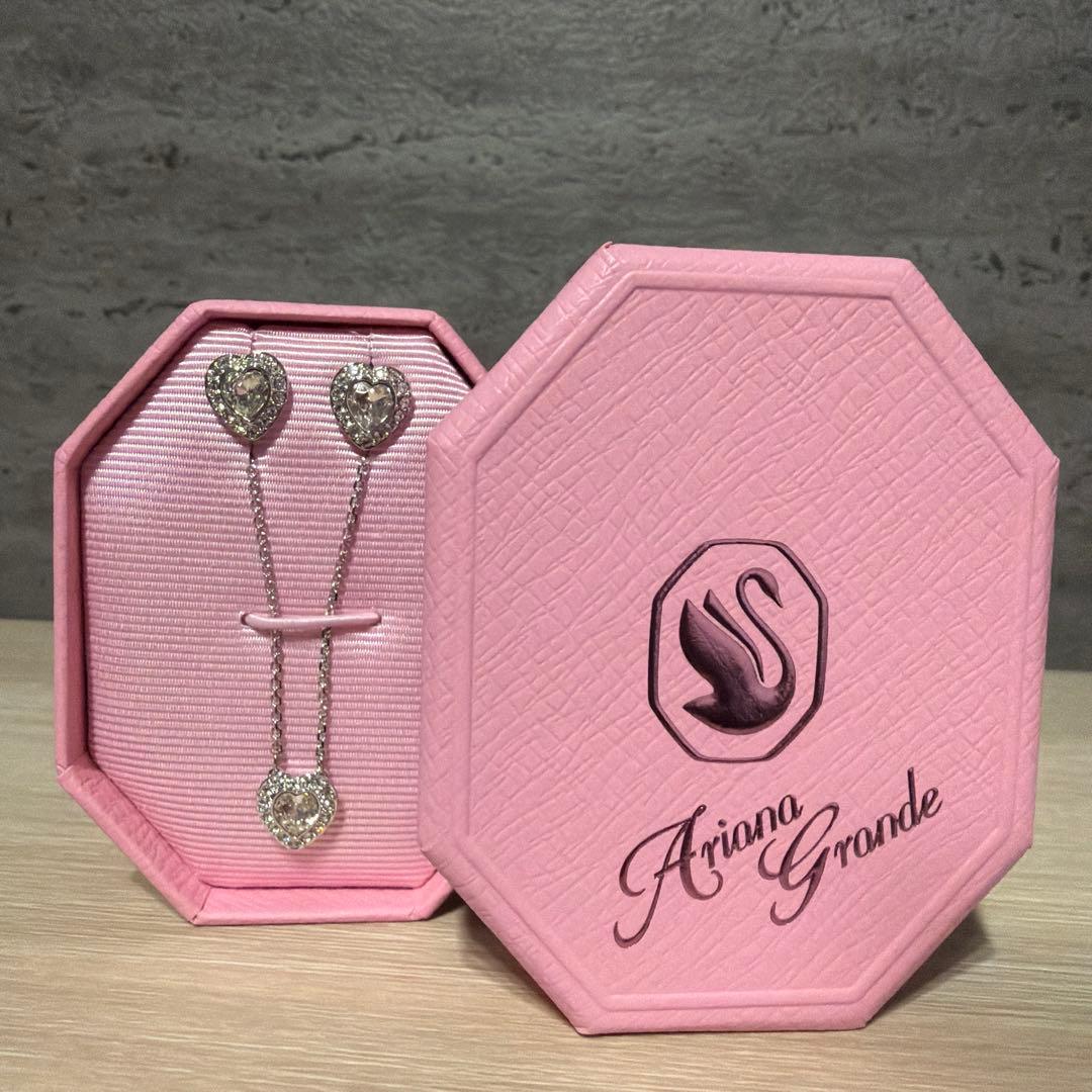 SWAROVSKI × Ariana Grande 正規品　未使用　セット 61Aj+EVRoJL._AC_UY1000_.jpg