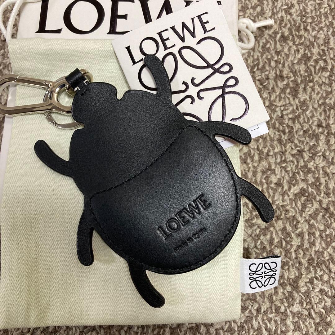 希少 LOEWE ロエベ チャーム カブトムシ 未使用に近い - メルカリ
