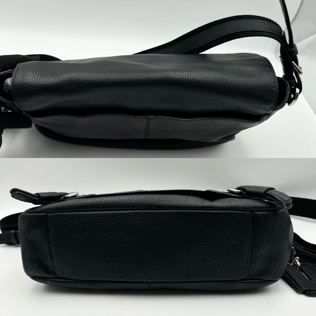 希少✨ ヒューゴボス メッセンジャーバッグ A4収納可 シボ革 ブラック