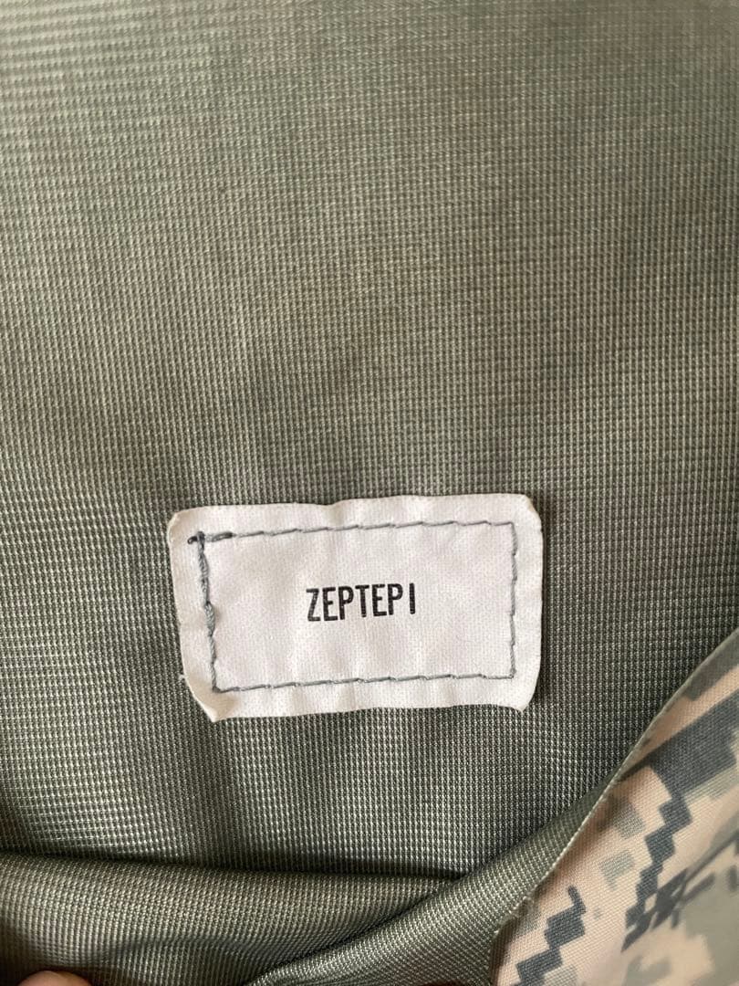 ZEPTEPI MARKET TOTE exclusive おまけストラップ付 - メルカリ