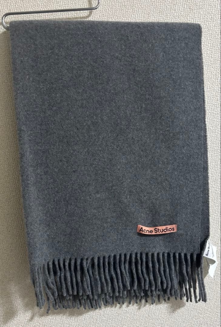 acne studios マフラー グレー オーバーサイズ 中古・古着通販】Acne studios (アクネ ストゥディオス) マフラー