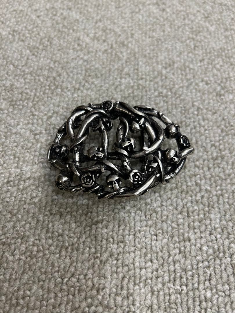 ELLIOT RHODESのベルトのバックル　スカルとバラ ELLIOT RHODESのベルトのバックル スカルとバラ - メルカリ