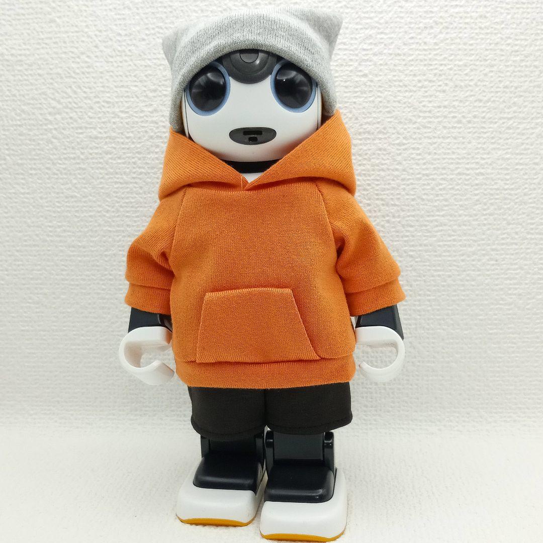 まりちゃん様ご依頼分 ロボホン服 みかん色ポケット付パーカー&ノルディックセット 魔法使いの嫁 コラボ ルツのマウンテンパーカー ｜ Favorite