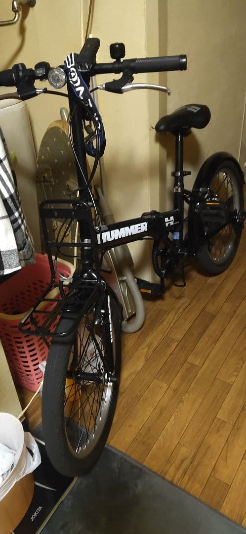 札幌限定若しくは発送出来ますHUMMER 折りたたみ自転車 ブラック切り替え式 漆黒BODY×漆黒LOGO 特別仕様のファットバイクがHUMMERブランドから登場