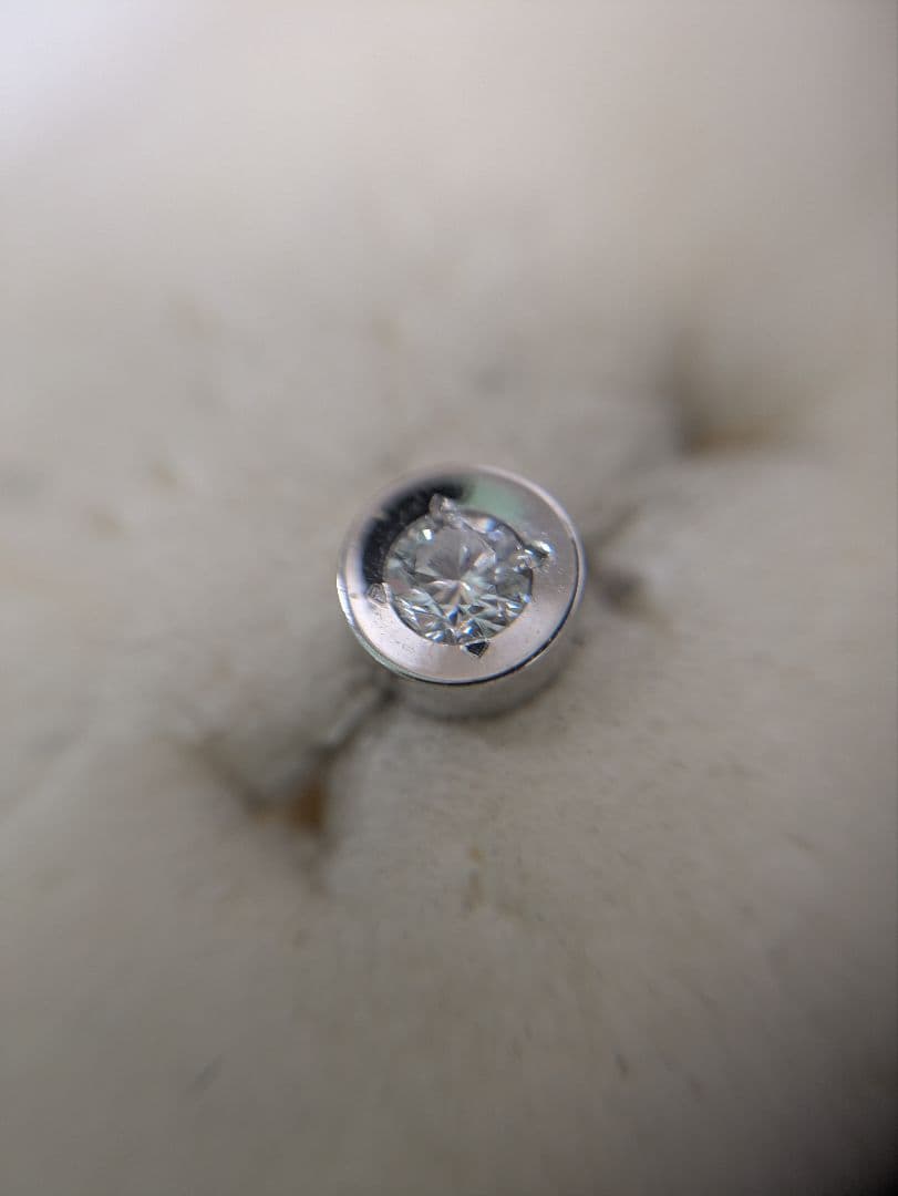 カフスピン プラチナ Pt刻印 ダイヤ 0.24ct ダイヤモンド