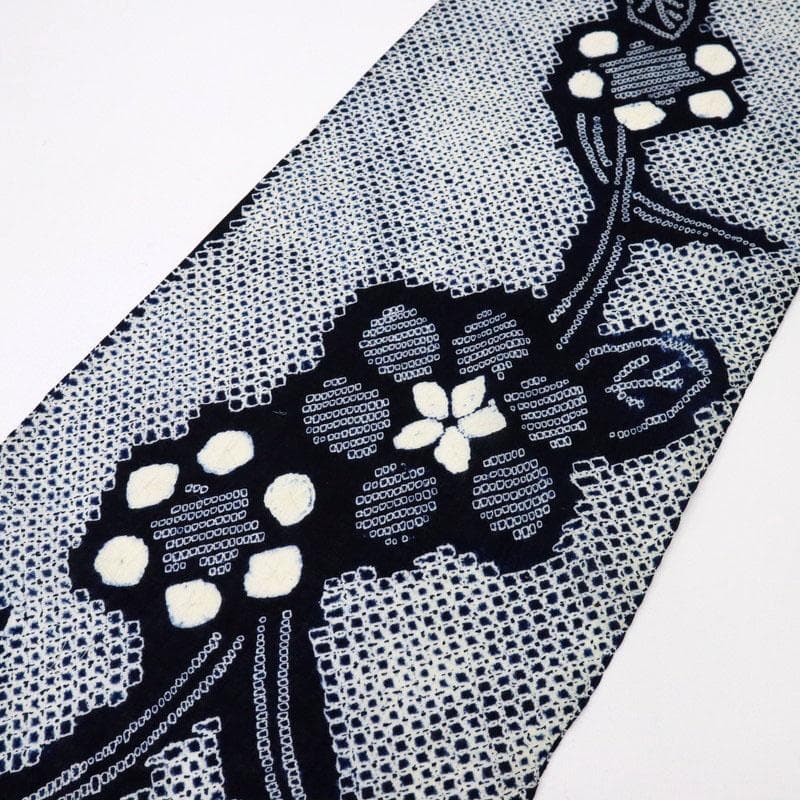 《ねこ★ハイブリ仕立て＋居敷当て＋しぼり浴衣揺れる花模様■反25-116》