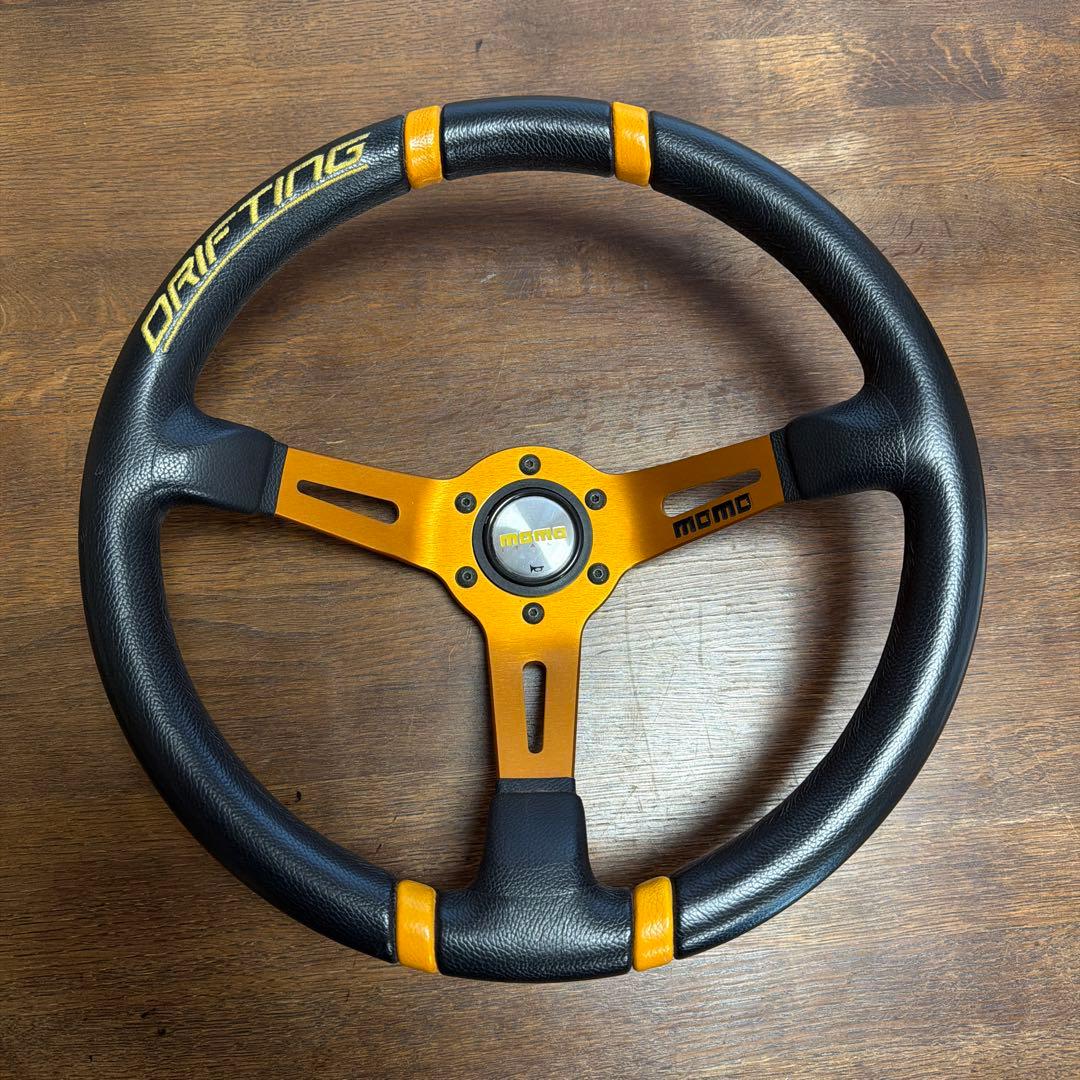 MOMO DRIFTING ステアリング 使用頻度少ない美品です DRIFT PINK RIBBON 350mm（AL-04)