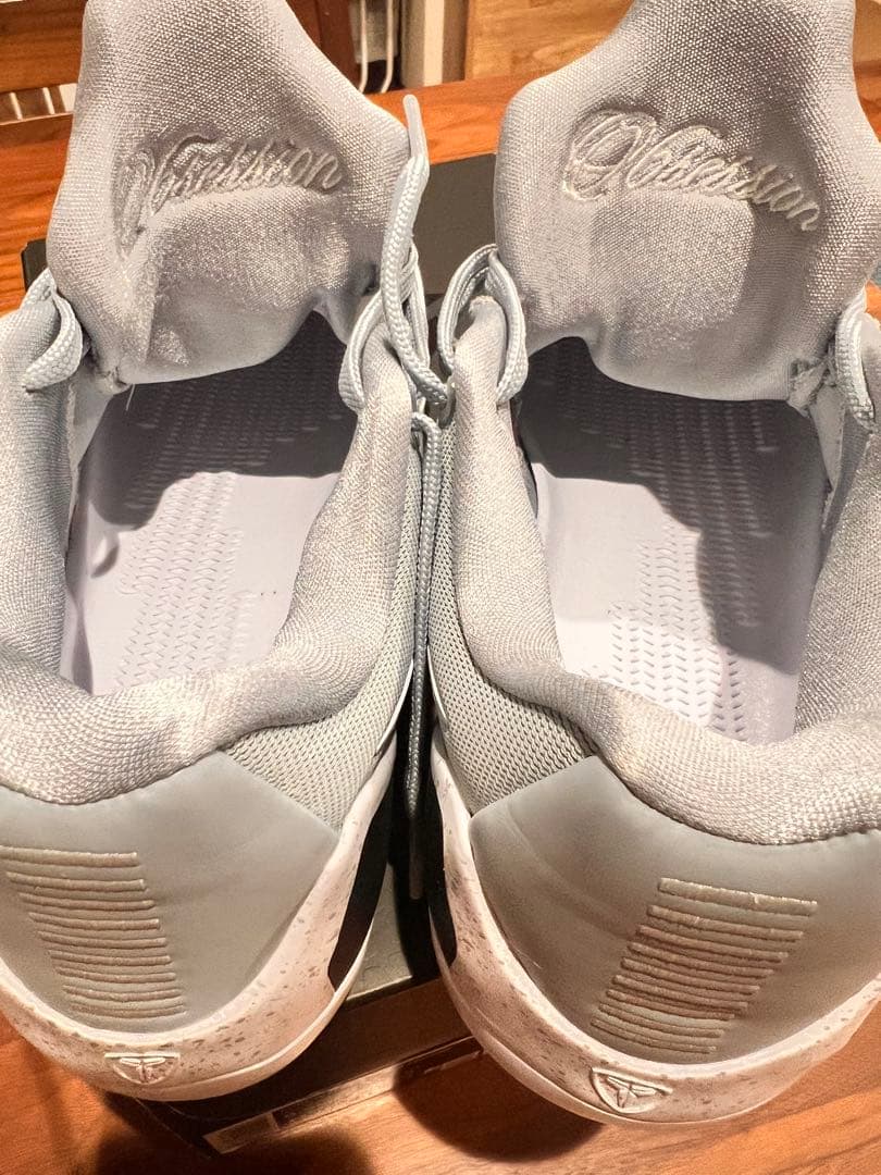 本日限定KOBE IX ELITE LOW EM PROTORO 27.5cm