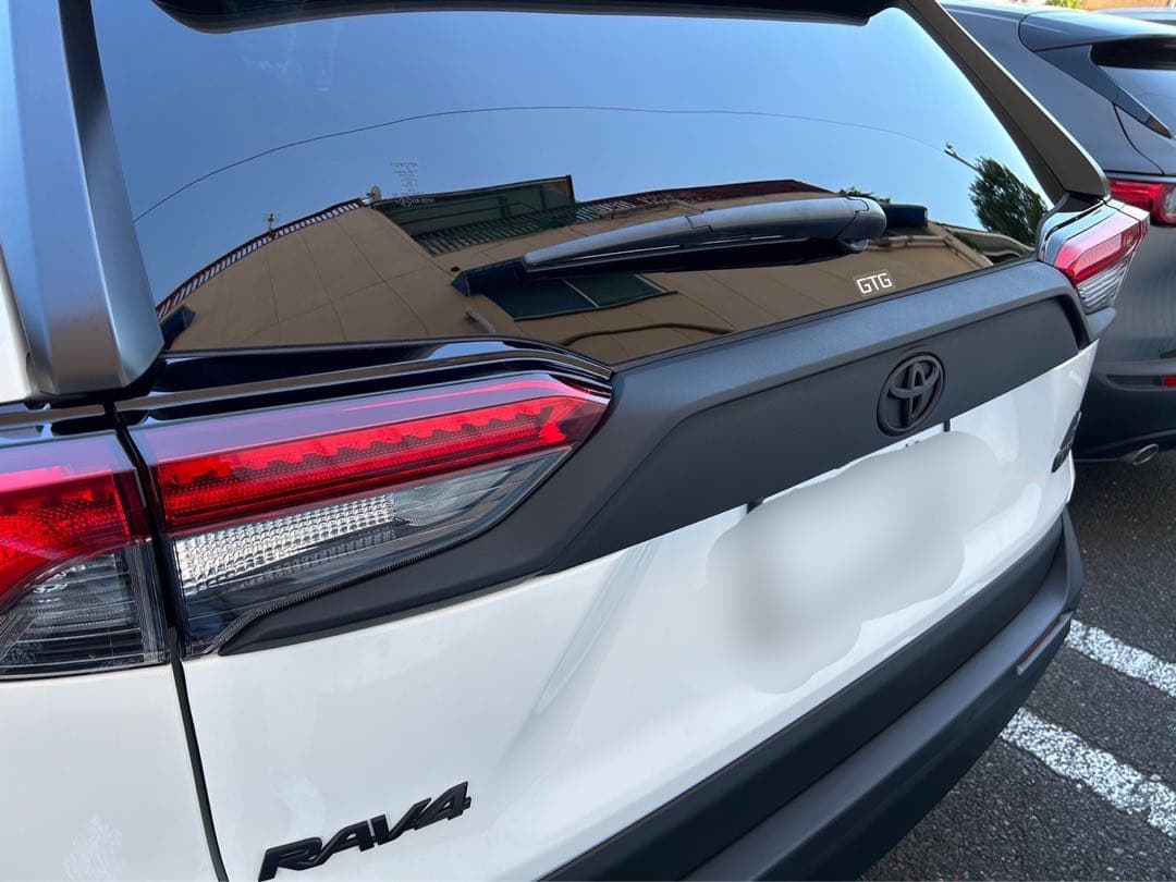rav4 純正リアガーニッシュ ラプターライナー塗装 新車外し 送料込み