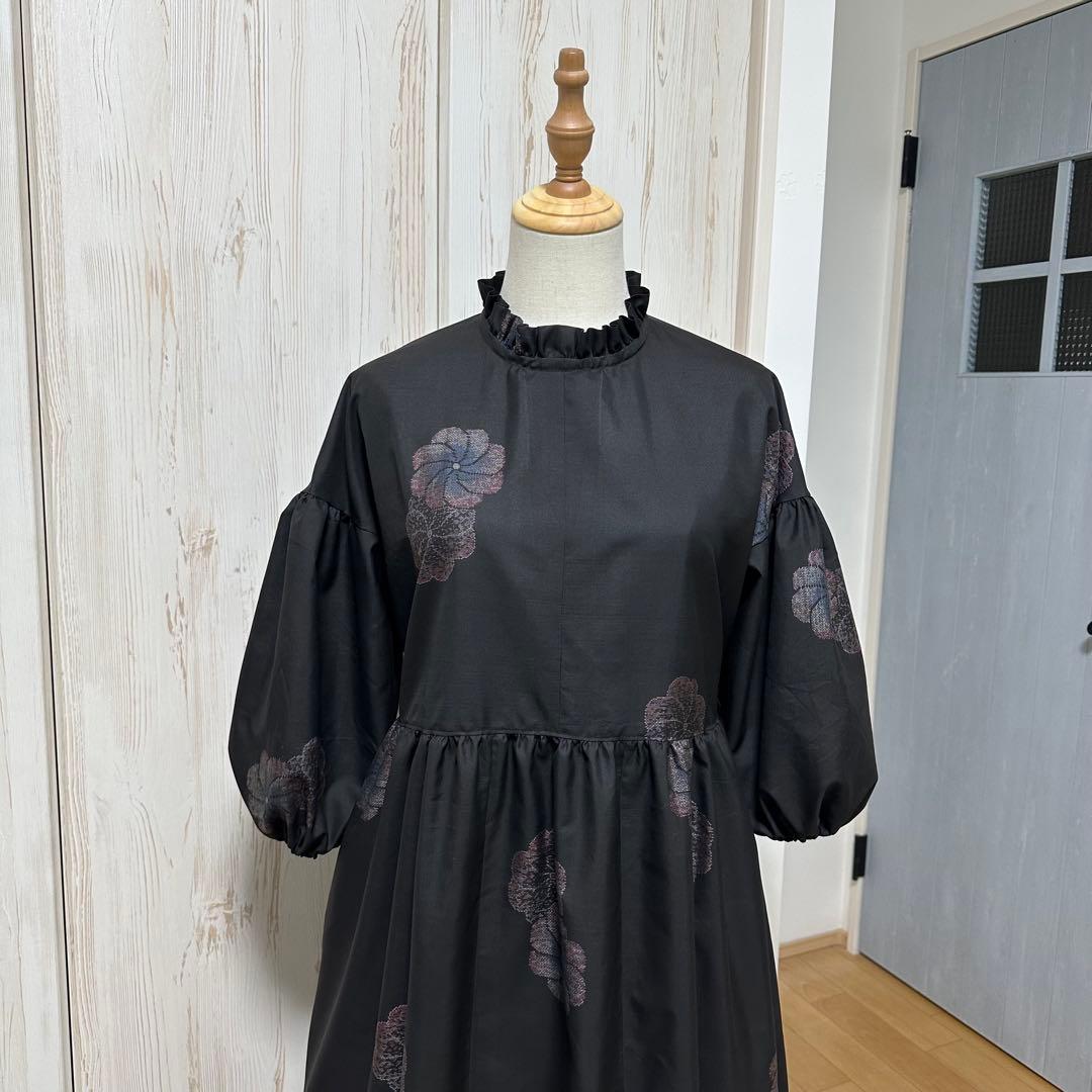 着物リメイク 大島紬からフリル襟の後ろボタンワンピース(M~L)