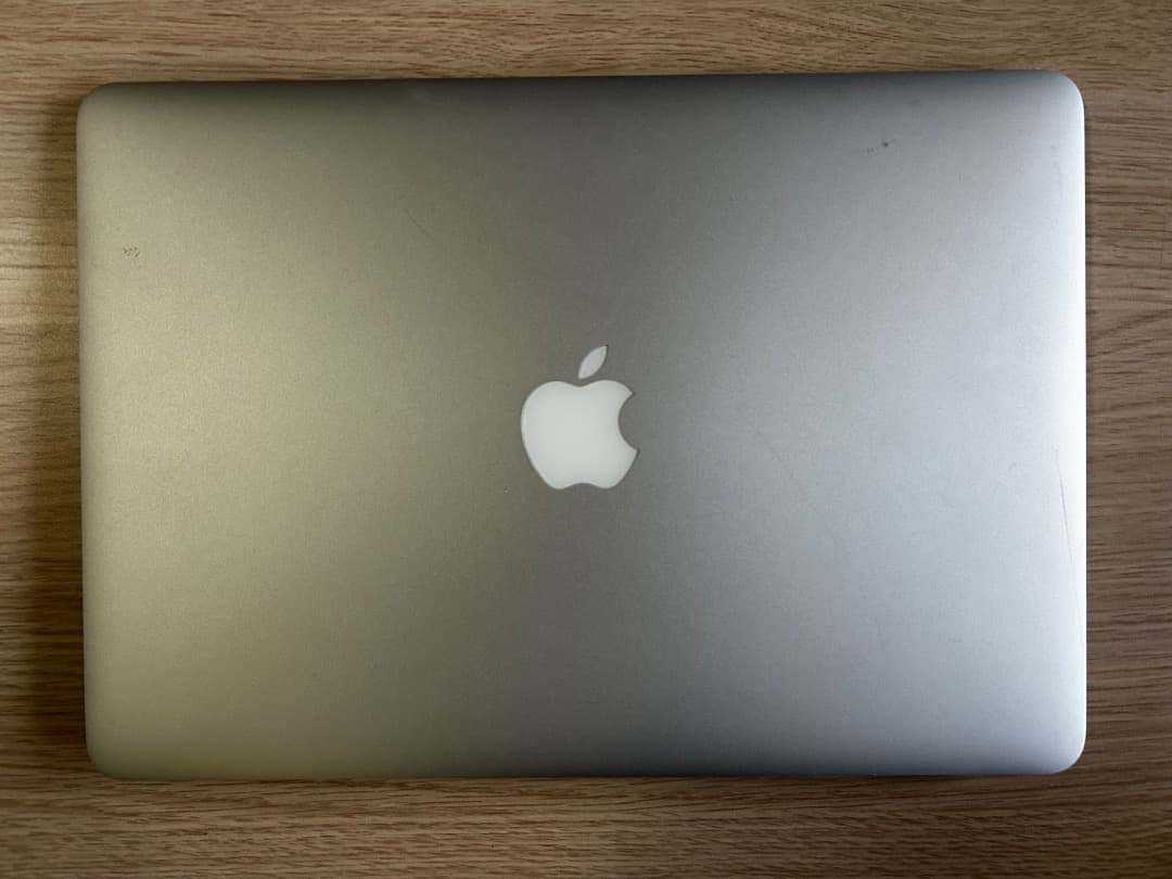 MacBookAir シルバー 1.8inch A1466 2017年モデル