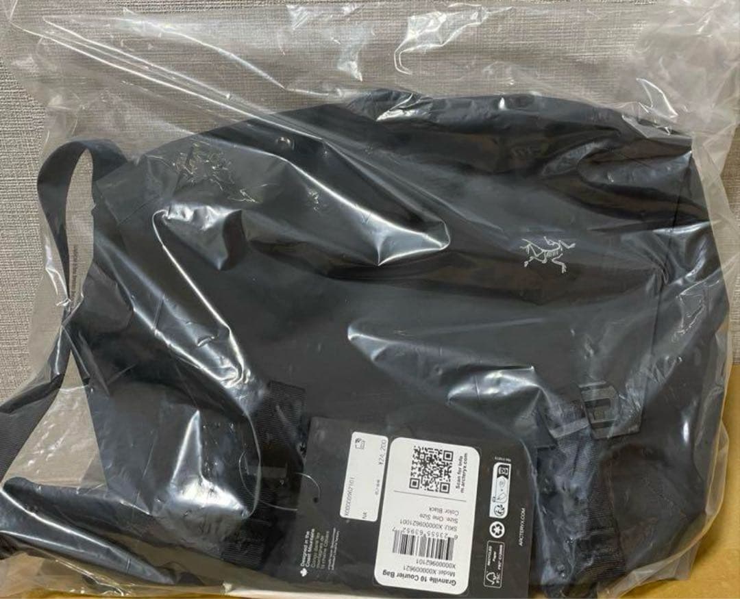 アークテリクス　グランヴィル 10 クーリエ バッグ ブラック ARC'TERYX（アークテリクス） グランヴィル 10 クーリエ バッグ