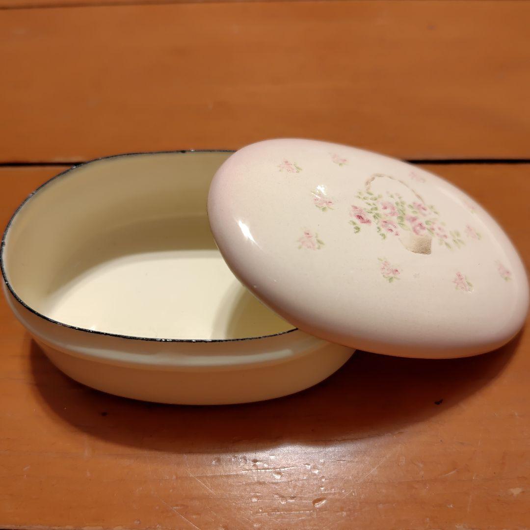 お値下げ 非売品 レア イマン ローズバスケット ホーローオーバルケース