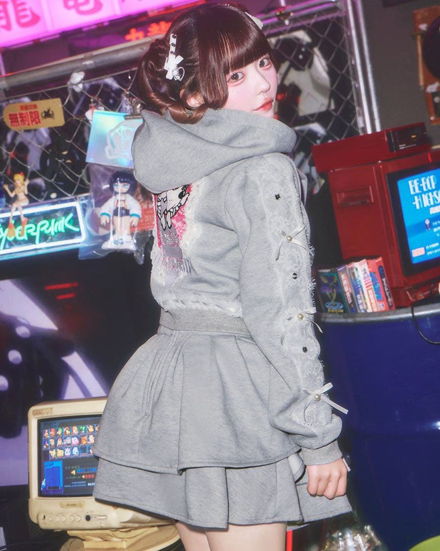 新品未開封 ミシェルマカロン ガルフィーコラボ美脚セットアップ